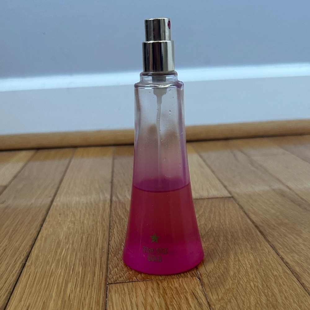 Tommy Hilfiger True Star Gold Perfume Spray
